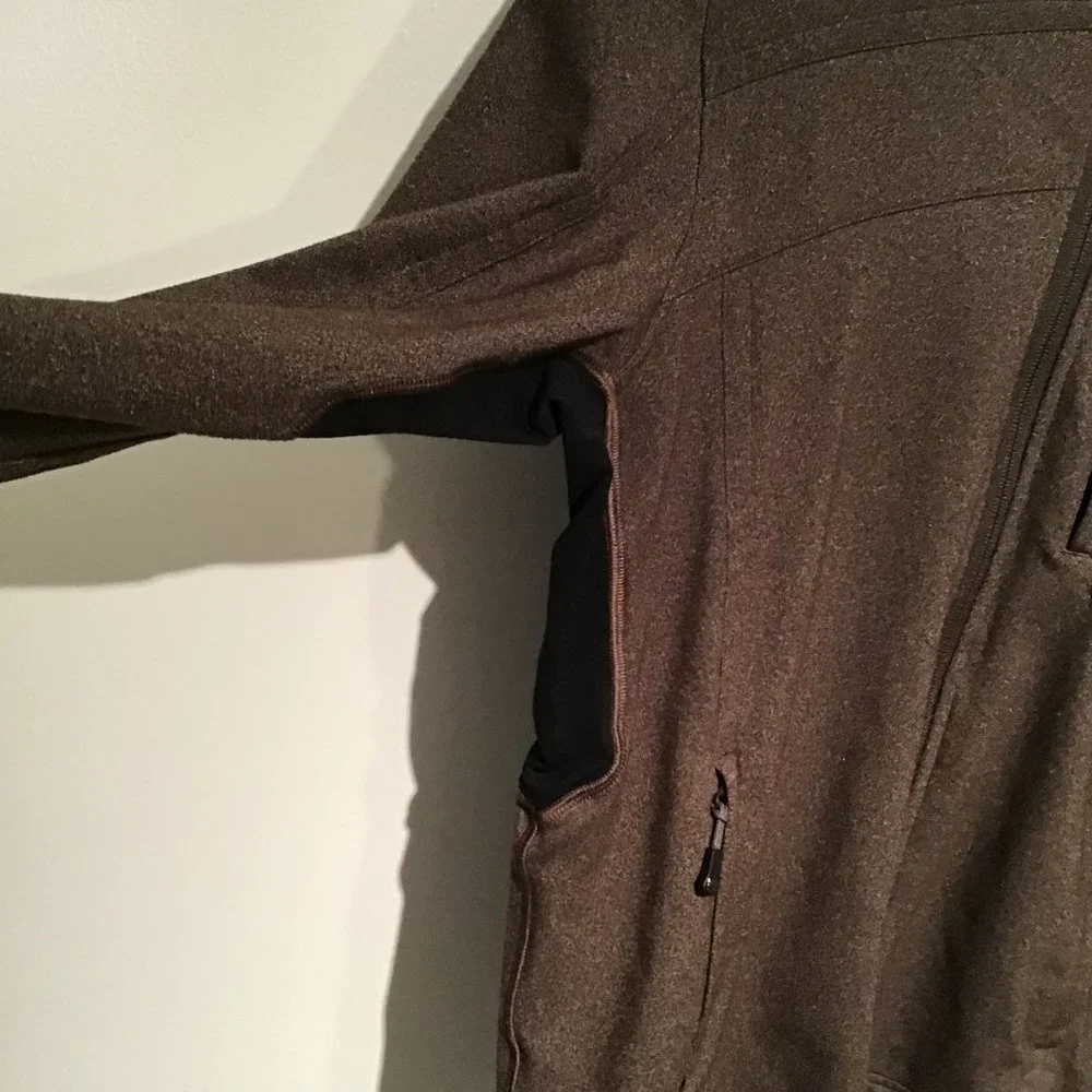 Men's Lululemon Zip Up Hooded Jacket Size S - Picture 9 of 12